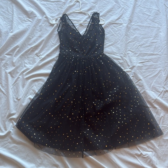 ModCloth Hell Bunny Infinity 50’s Elegant Black and Gold Vintage Style Dress XS - Picture 4 of 9